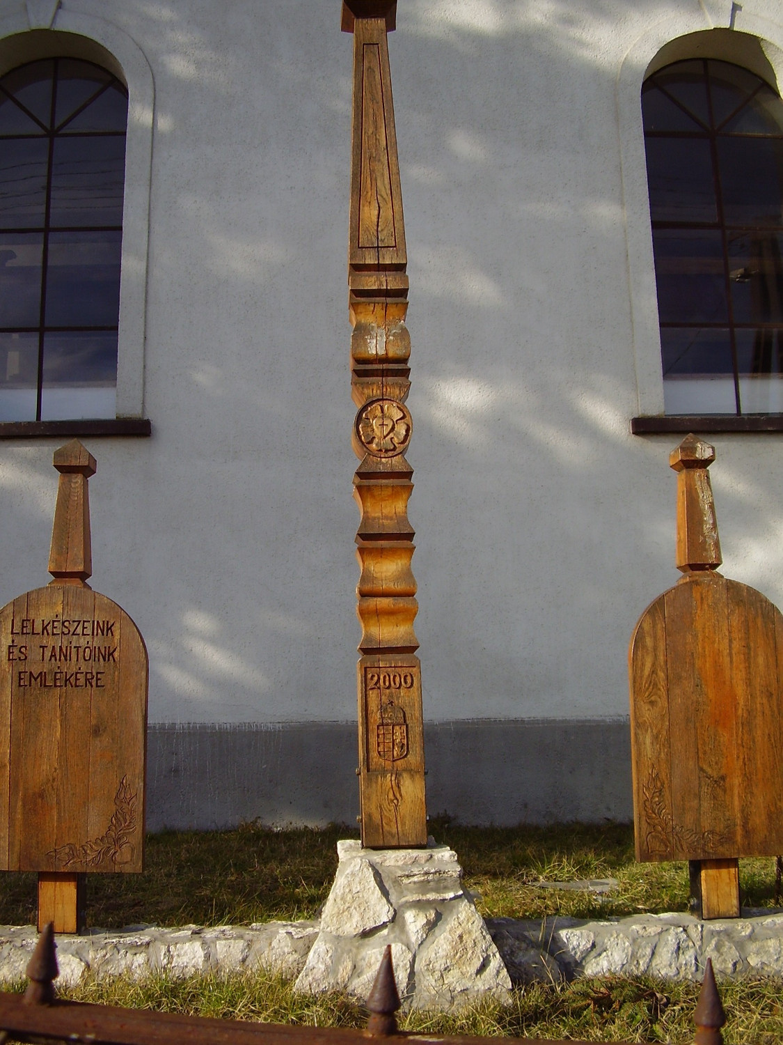 Bakonytamási, kopjafák