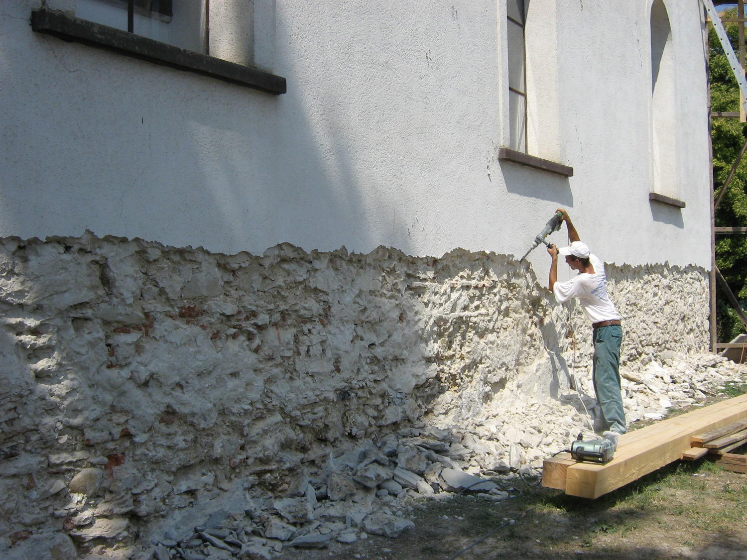 Bakonytamási, templomfelújítás