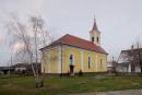 Csákvár, templom