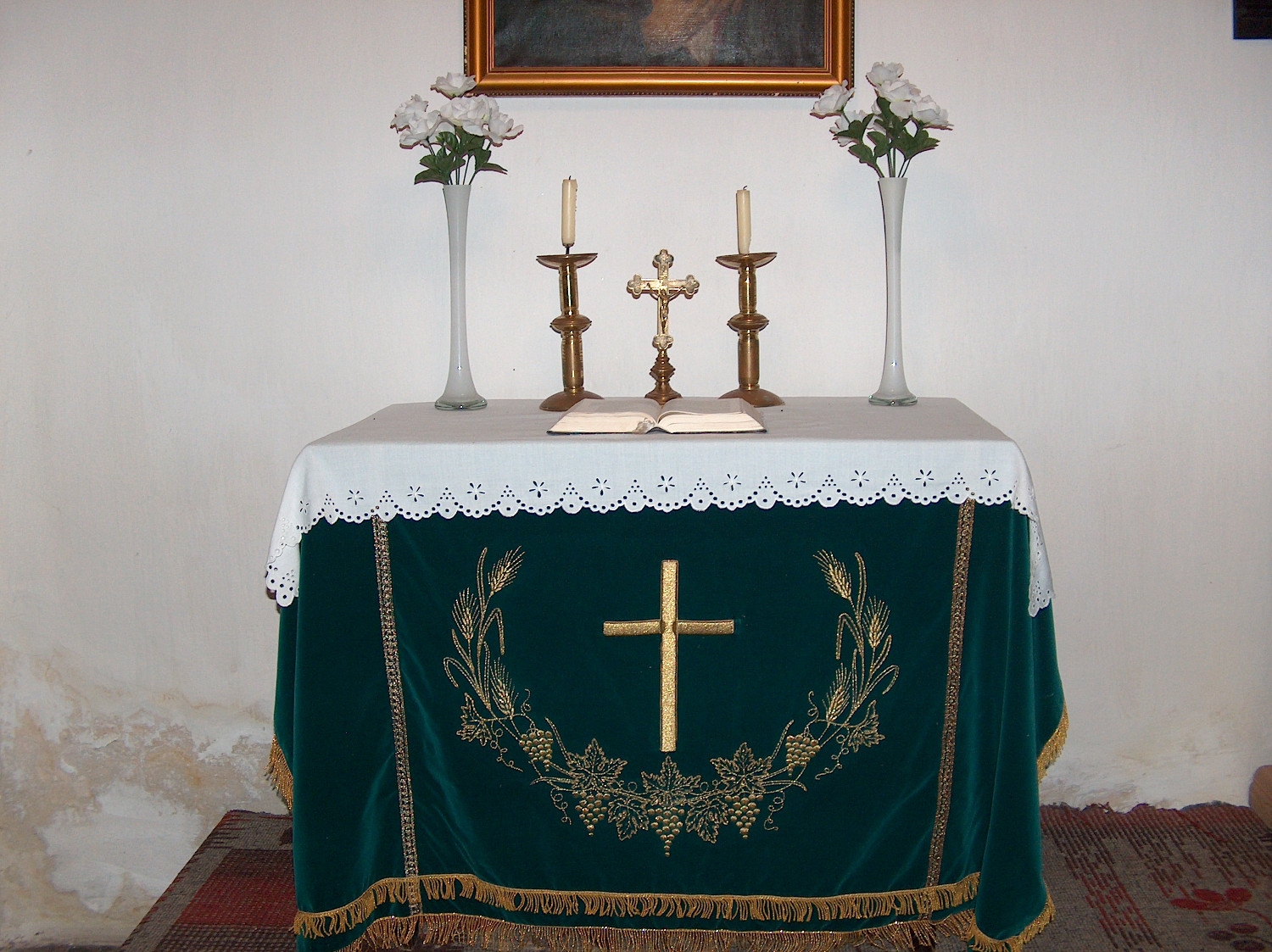 Kisköcsk, oltár