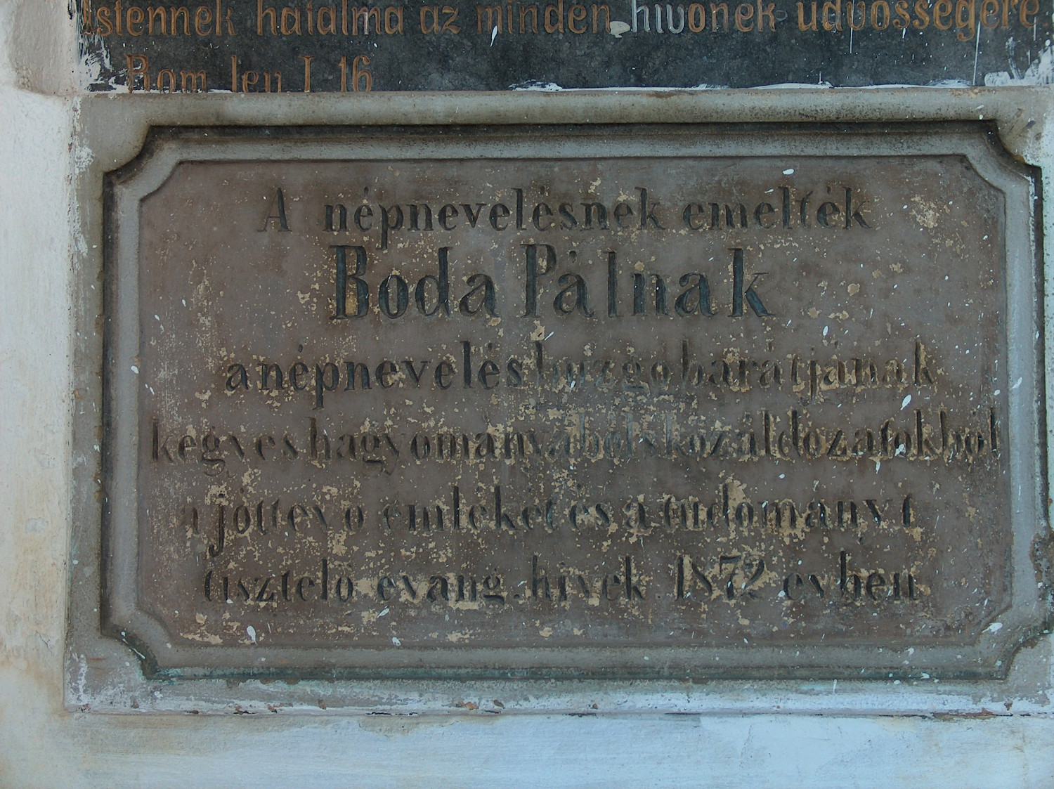 Nemesládony, emléktábla
