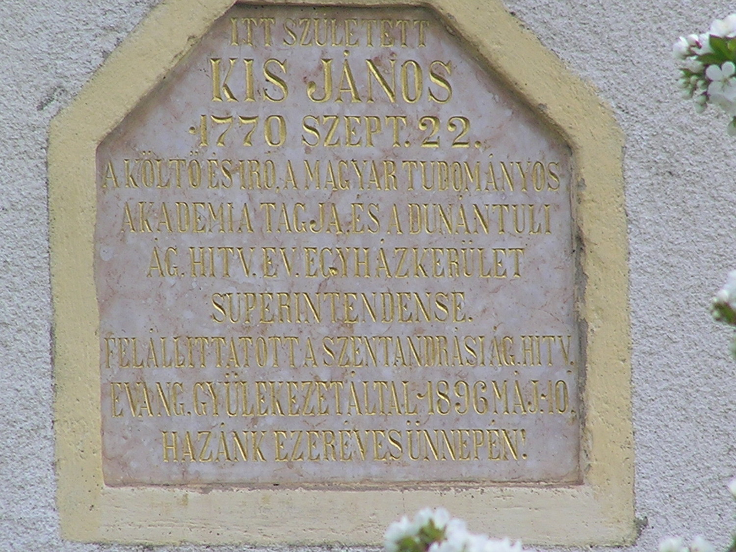 Rábaszentandrás, Kis János emléktábla