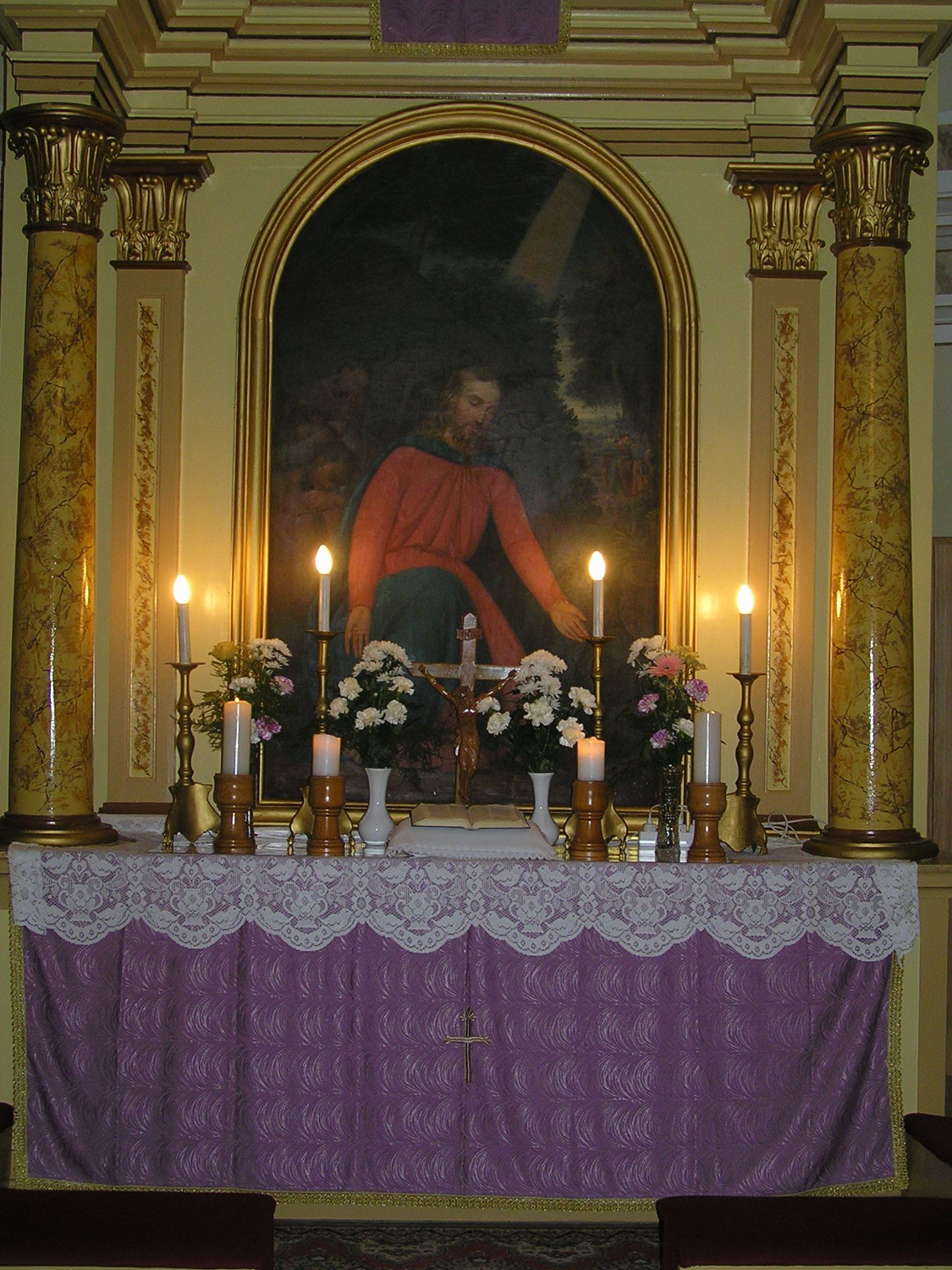 Rábaszentandrás, oltár