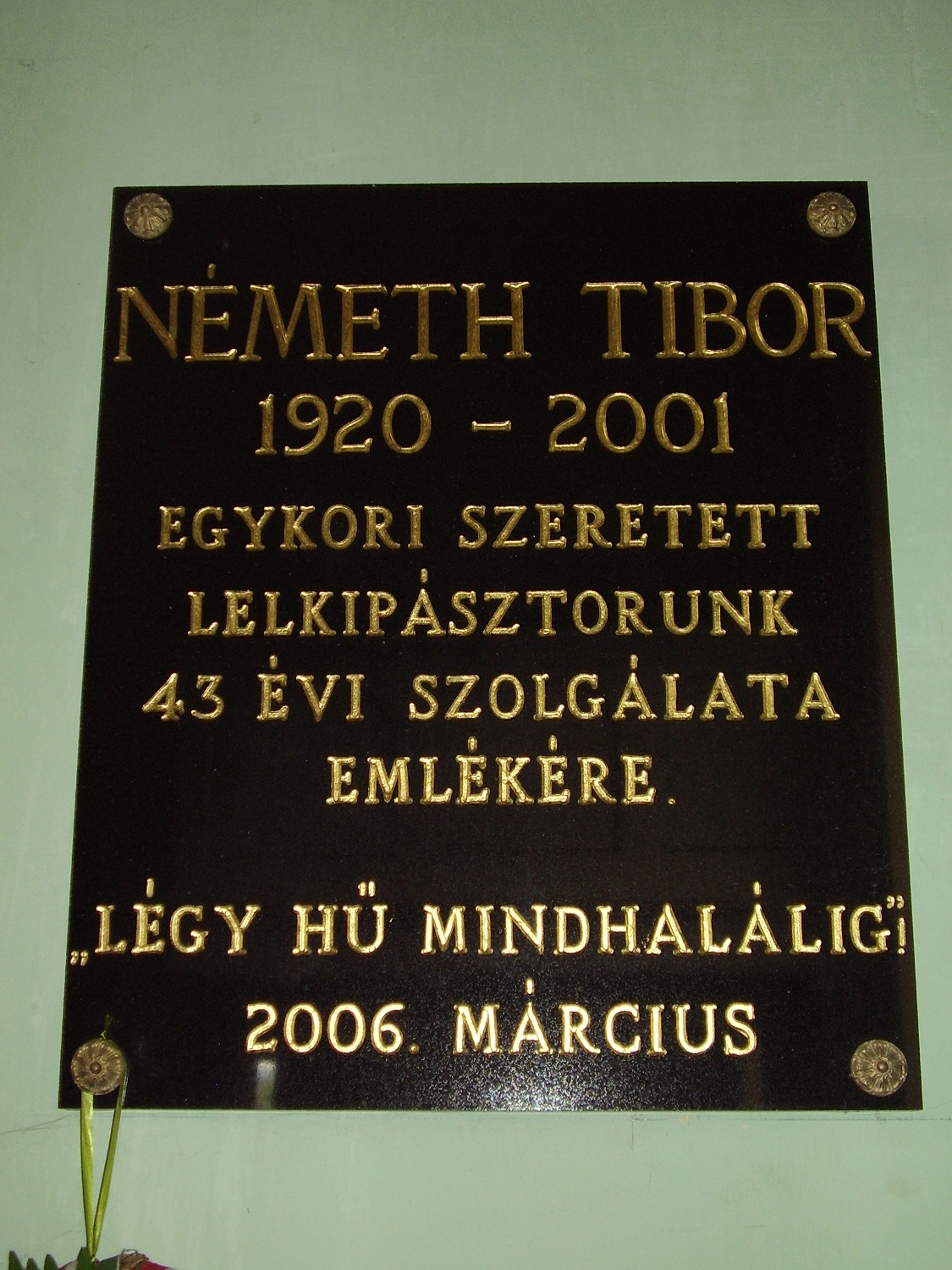 Vanyola, emléktábla