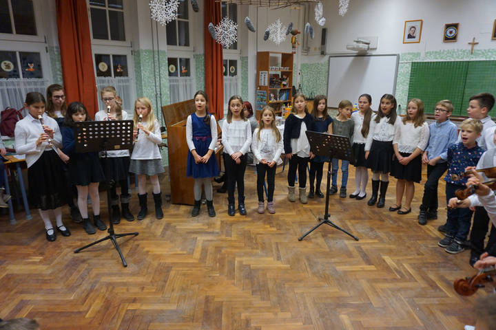 Adventi koncert Adventi koncert