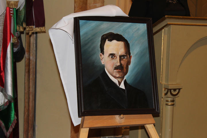 Iskolánk 15 éves jubileumi ünnepsége Iskolánk 15 éves jubileumi ünnepsége